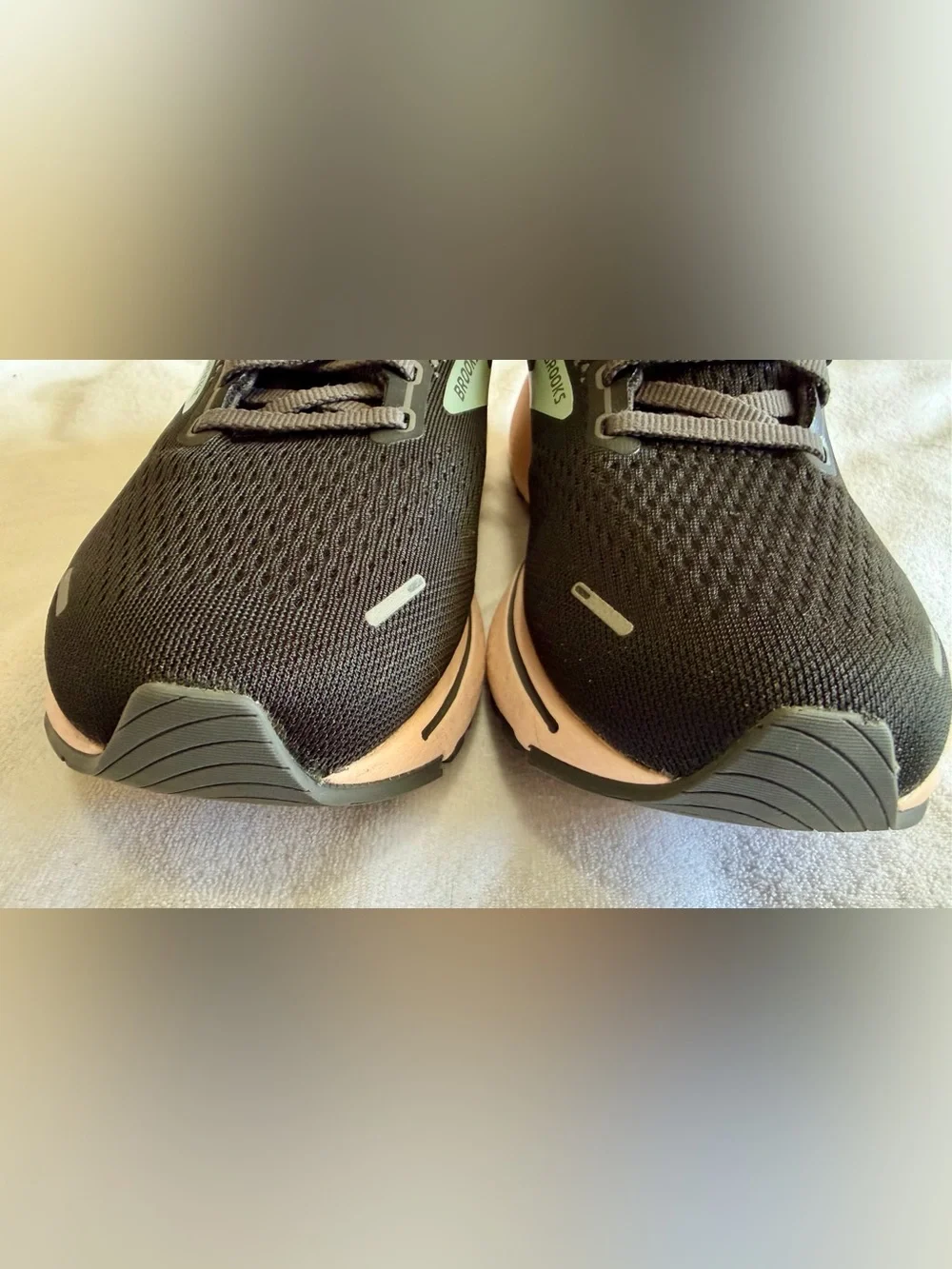 Brooks men ghost